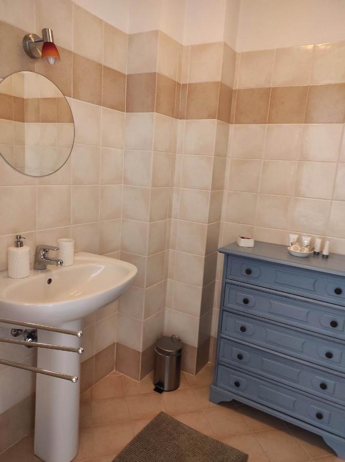 B&B Anyme Ponte Nizza Bilik gambar